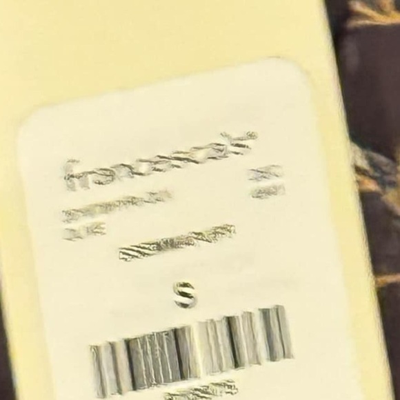 NEW Francesca’s TRIXI FLORAL DRESS Stretchy SMALL  Pit To Put 13in Length 32in - Picture 6 of 6